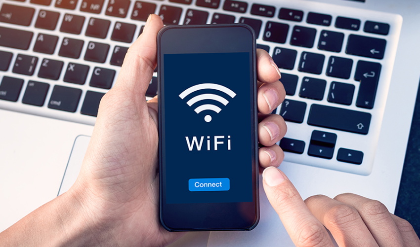 The Risks and Rewards of Using Public Wi-Fi Networks